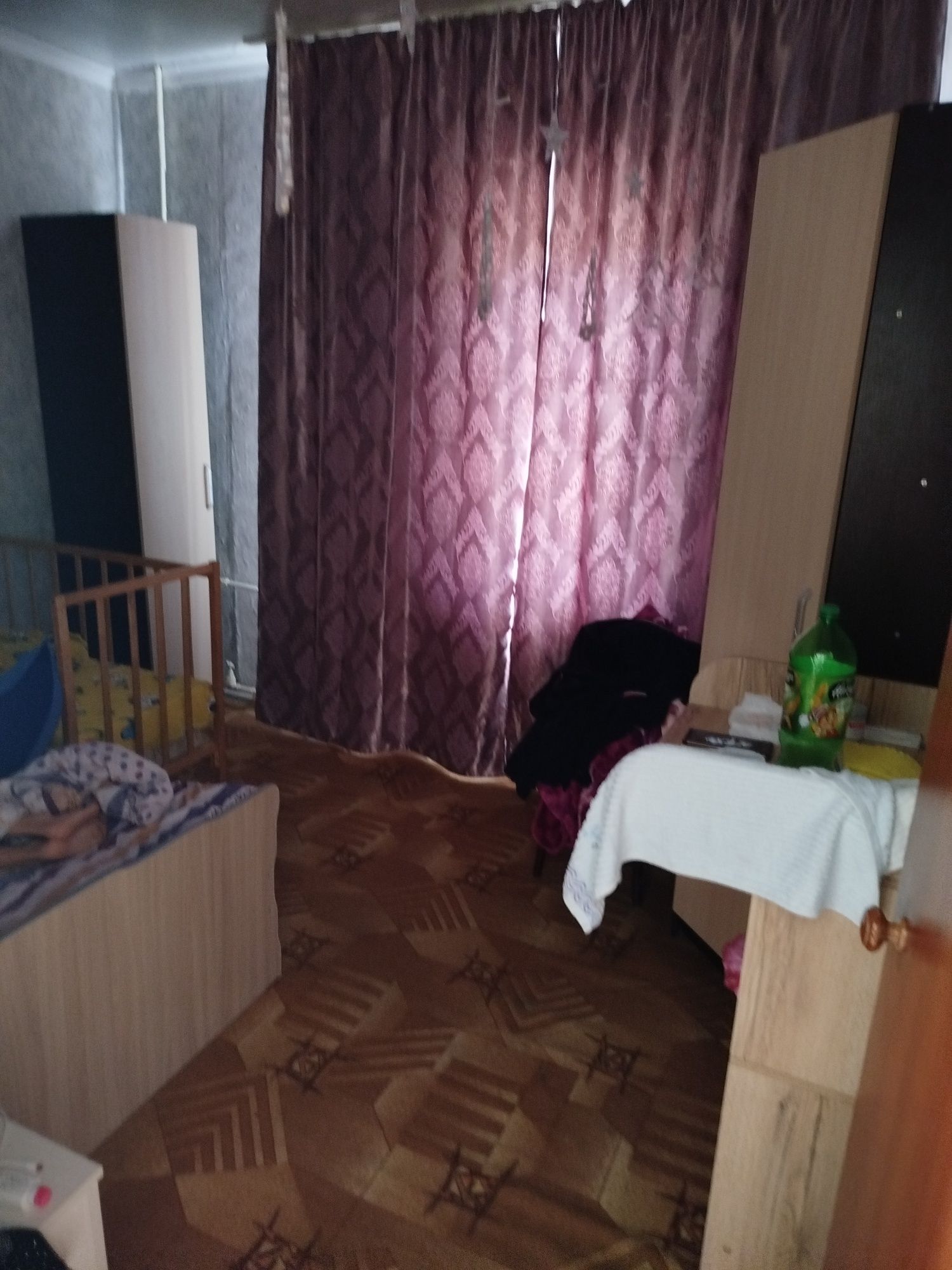 Продам 3-х комнатную квартиру в Западном на 2 этаже,