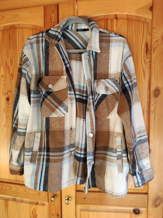 Якета, палта, връхни ризи