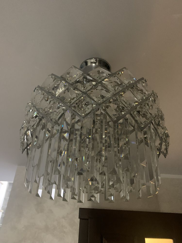 Lustra candelabru