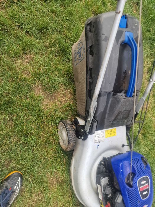 Masina de taiat iarba LUXTOOLS  pe benzina BRIGGS 3CP TRACTIUNE+COS