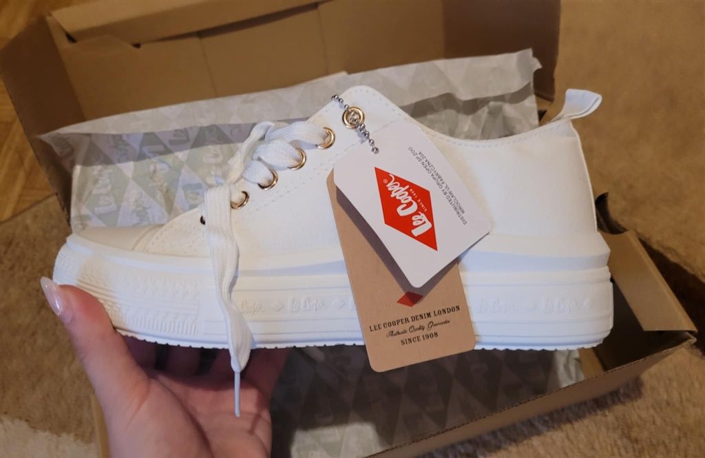 Дамски обувки Lee Cooper
