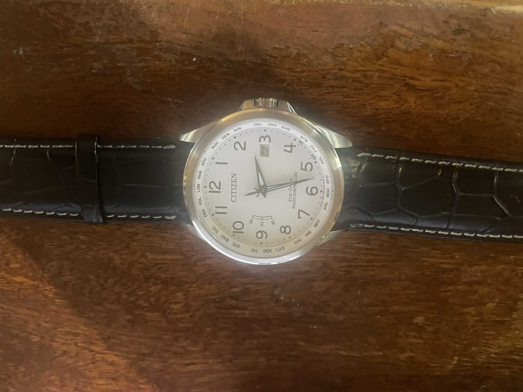 Часовник Citizen CB0250-17A Eco-Drive radio controlled 43mm 10ATM
