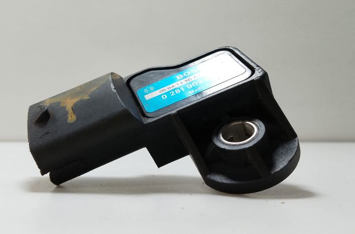 Senzor Presiune  Bosch 0281002437 Opel Corsa D seria