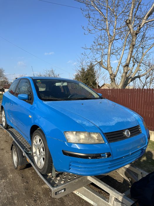 Dezmembrez Fiat Stilo 1.9 JTD 115cp