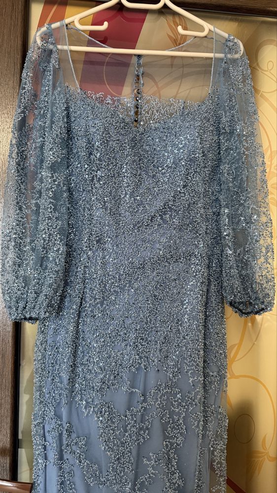 Rochie lunga deosebita de ocazie
