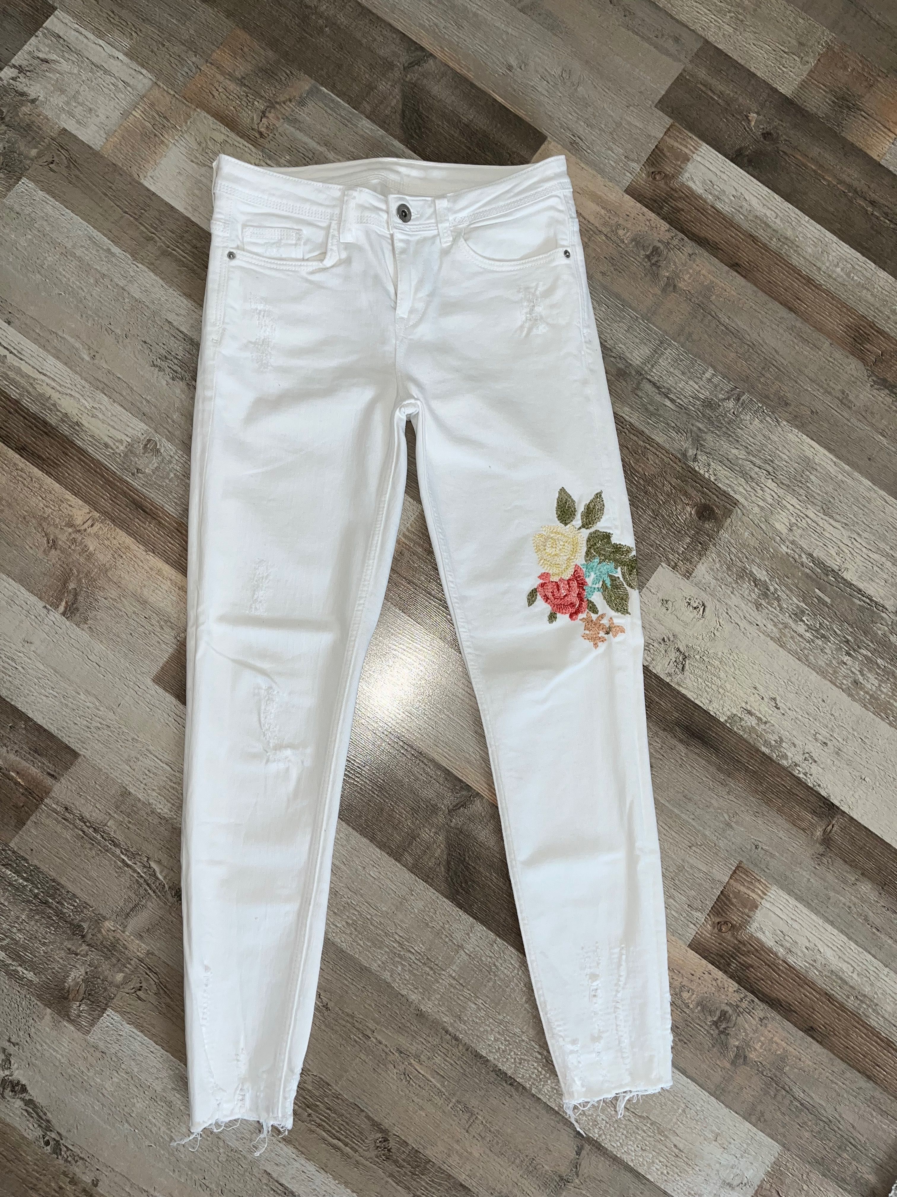 Бял панталон- Zara