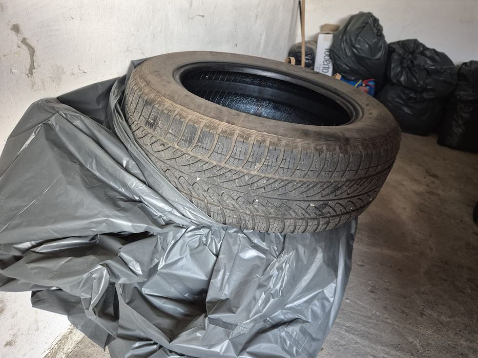 Cauciucuri 215/60 R 17