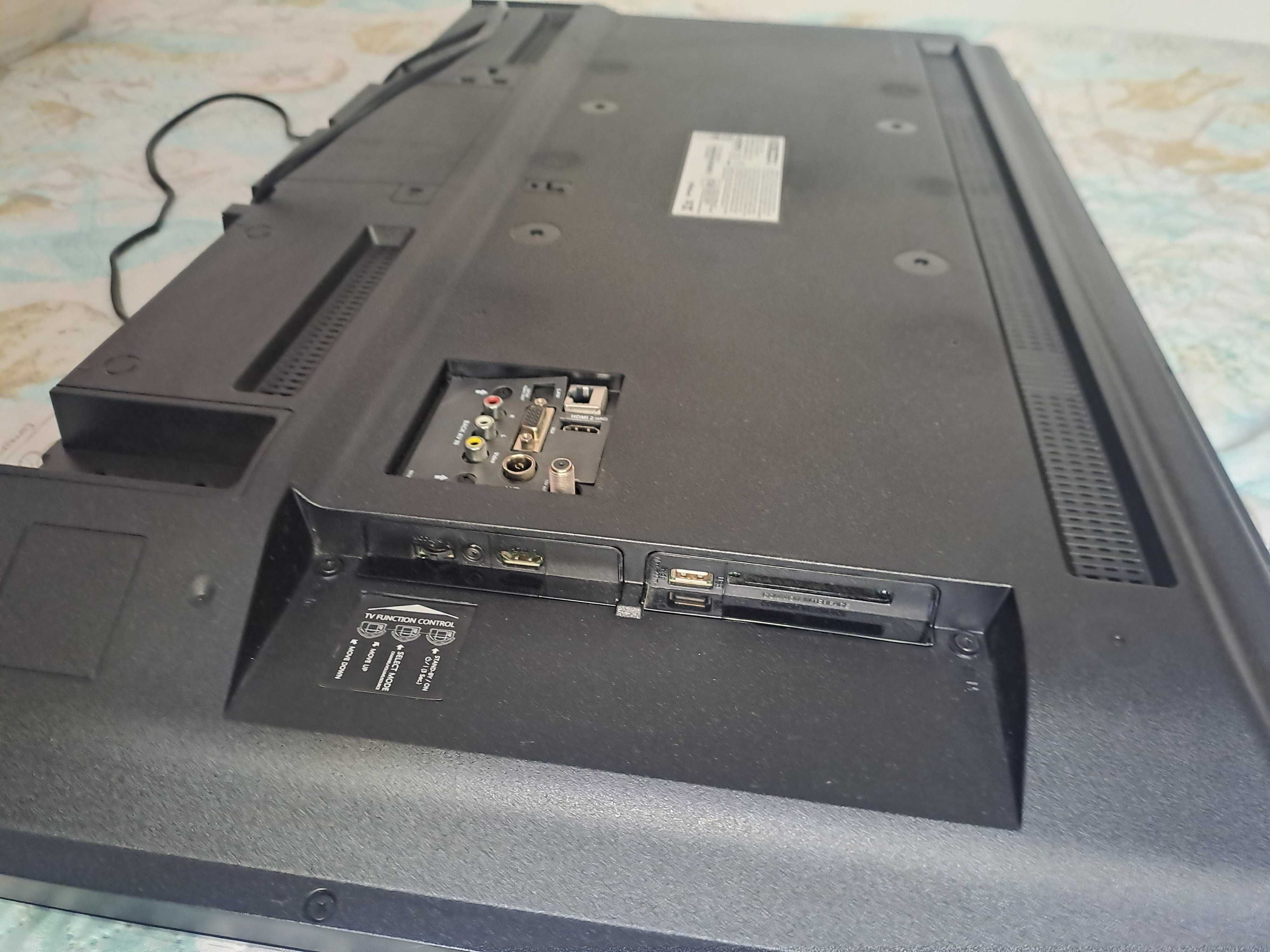Televizor Smart Horizon 39HL6330 H/B
