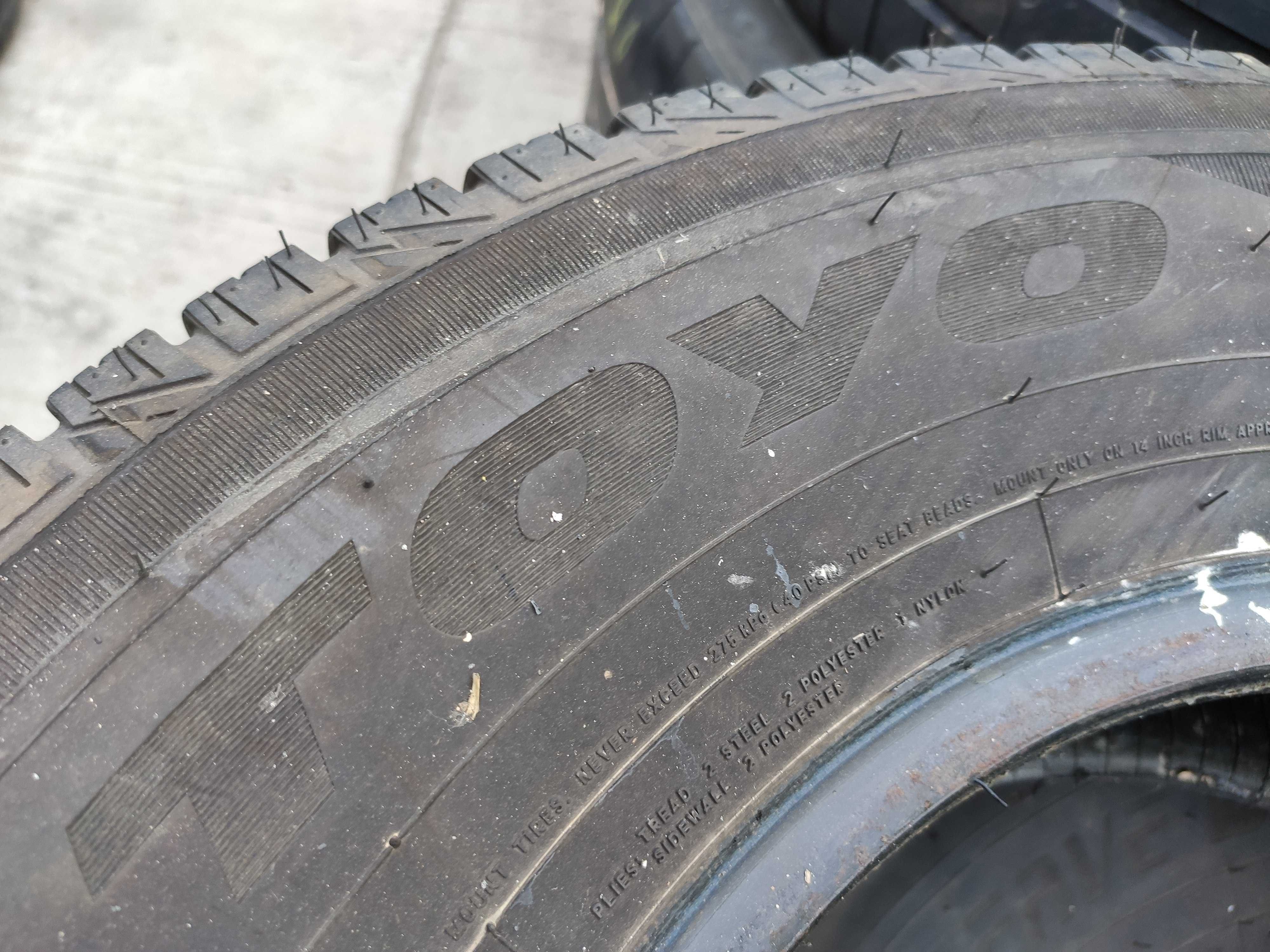2бр Зимни гуми за БУС 205 R 14 C - Toyo - DOT 2022 -
