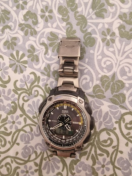 Vând Ceas Casio Pro Trek