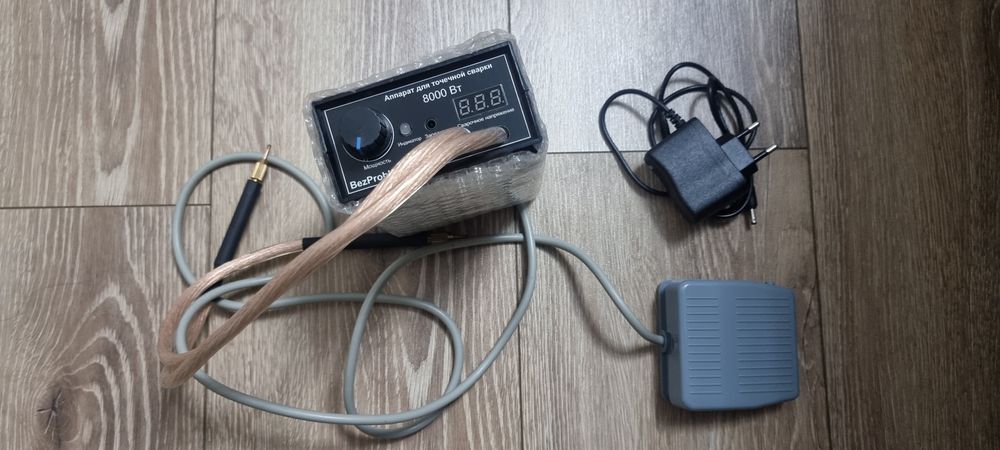 Аппарат для точечной сварки, 8000 Вт, аккумулятор 9600 мАч