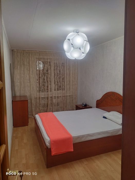 Сдаётся 5 ком 100 кв Достык мол