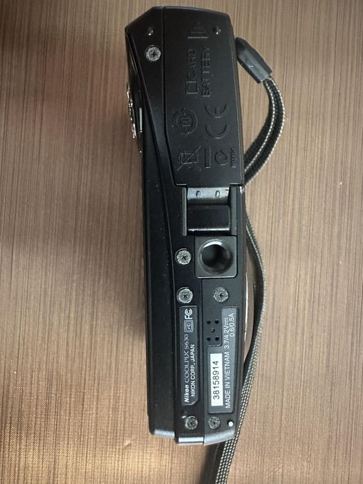 Фотоапарат Nikon Coolpix S630