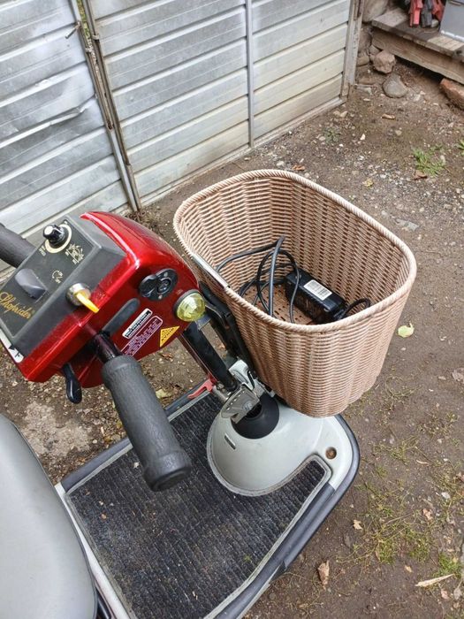 dizabilitati carucior electric scuter electric  handicap