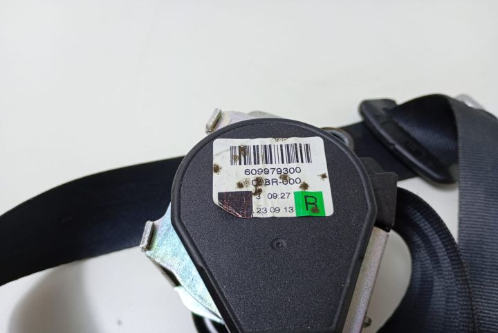 Centura  siguranta dreapta fata 609979300 Dacia Duster prima generati