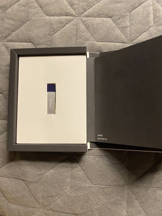 Windows 10 Pro Box. Astana
