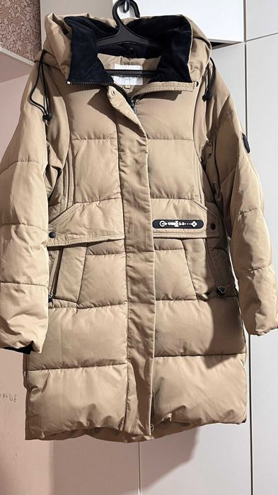 Зимняя куртка 11-12 лет размер 158