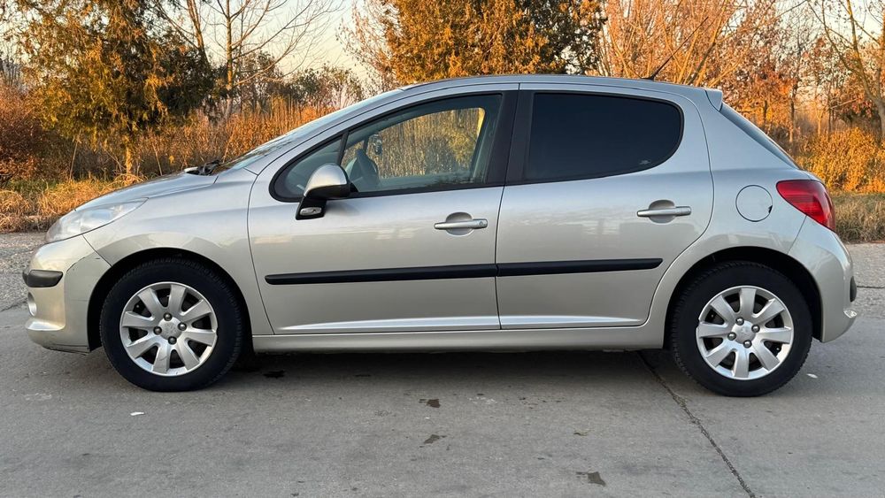 Peugeot 207 1.6hdi 110cp