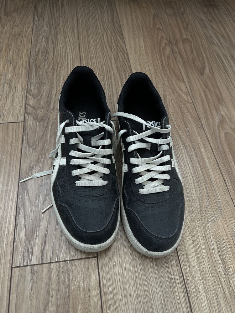 Asics barbati negru 42, purtati doar de 3 ori