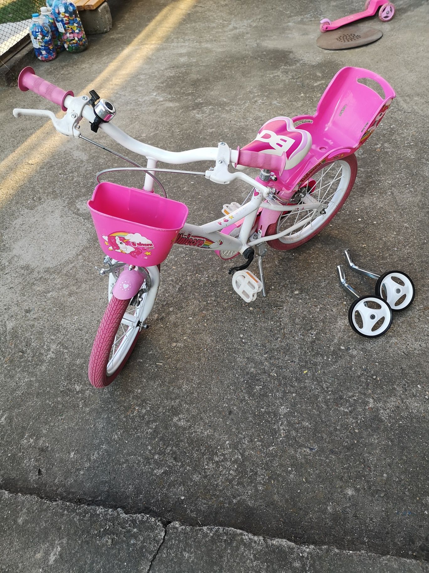 Dino Bikes Unicorn 16