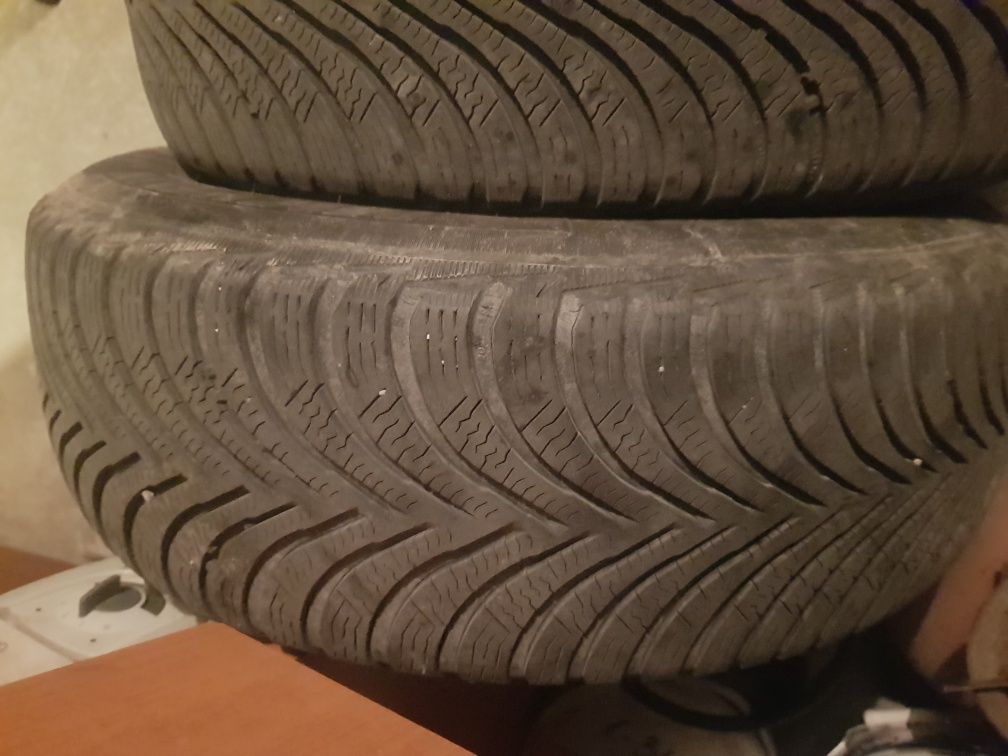 Зимни гуми с джанти и тасове