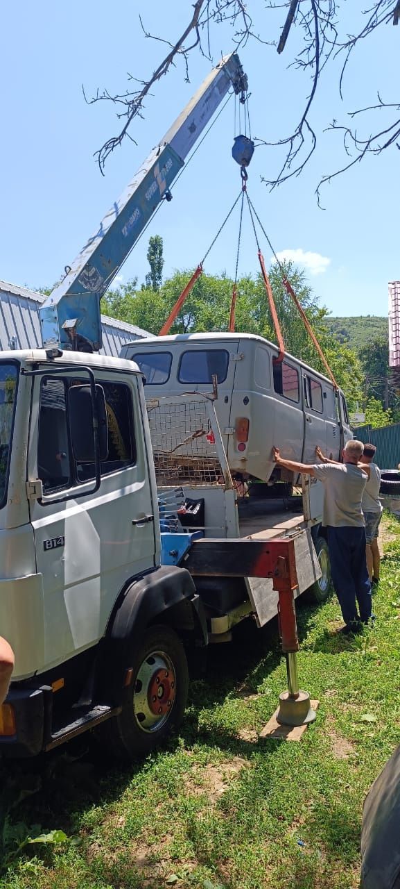 Эвакуатор-манипулятор