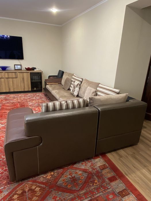 Диван угловой б/у