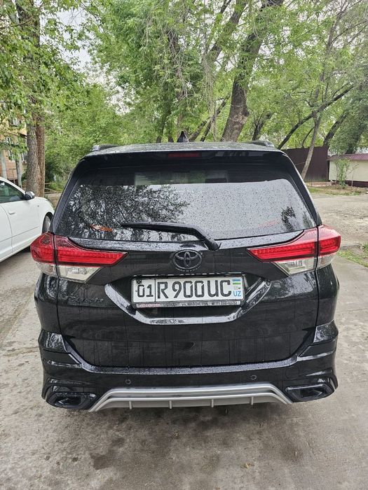 Toyota Rush торг есть