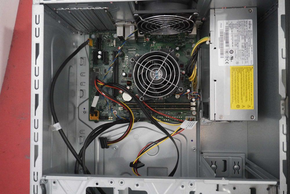Fujitsu PC: i3-6100/ 8GB DDR4/ no disk/ вкл. ДДС/ 6 мес. гаранция!