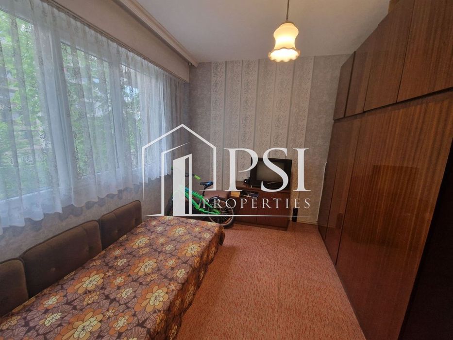 Продава се Тристаен апартамент в Пловдив, Кючук Париж - 80 кв.м за 1469 €/кв.м - Снимка #7