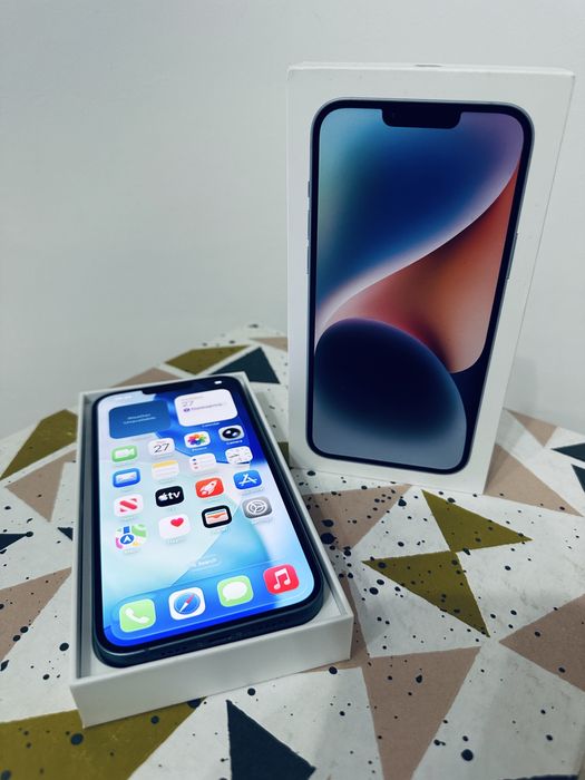 iPhone 14+ blue
