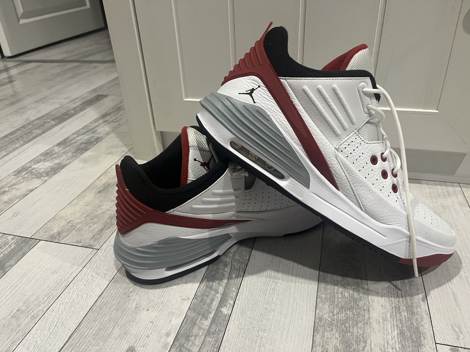 Нови оригинални маратонки Jordan Max Aura 5 номер 47.5 стелка 30.5см