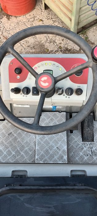 Mașină de spălat pardoseli Comac