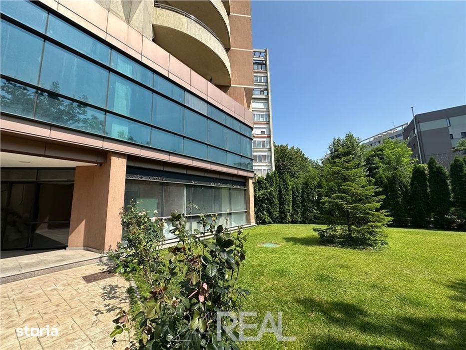 Spatiu comercial pretabil showroom sau clinica  - Mezanin -