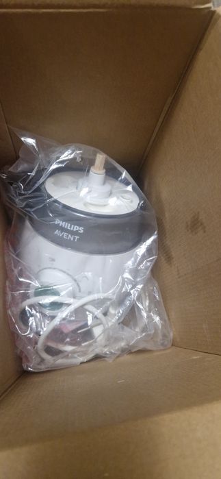 Комбиниран уред Philips AVENT за готвене на пара и блендер 4в1