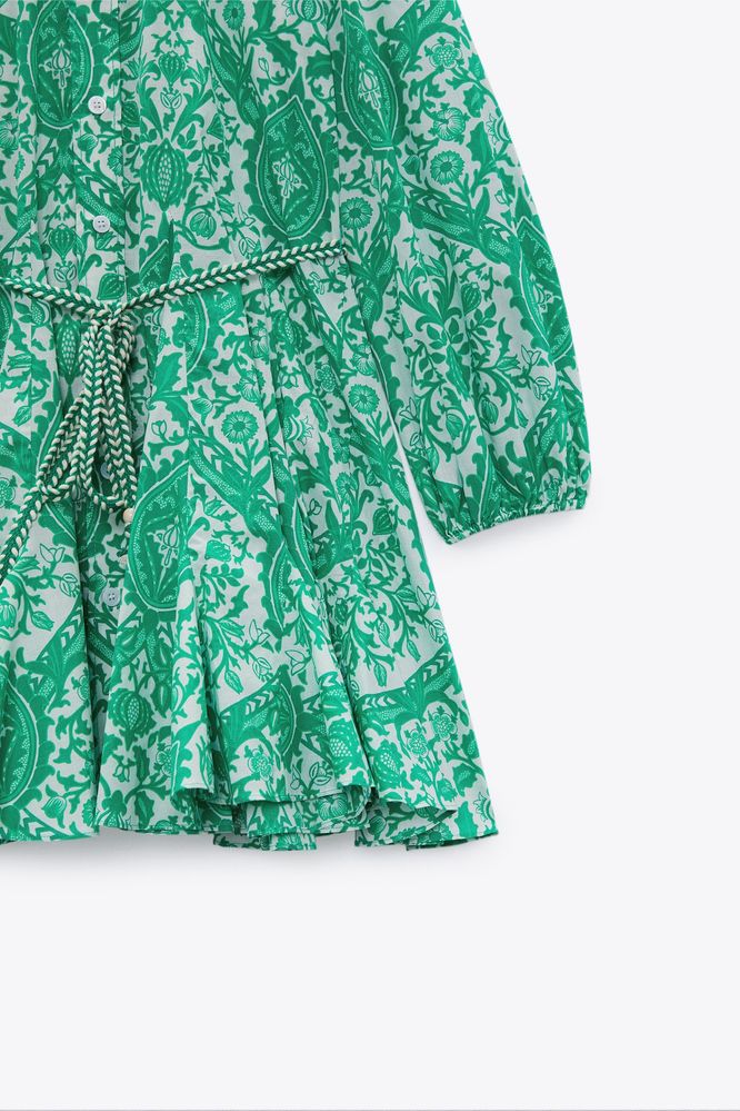 ZARA чисто нова лятна къса рокля в зелено