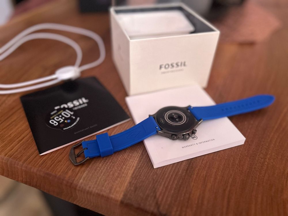 Ceas Fossil smartwatch