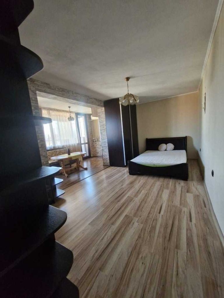 Продава се Едностаен апартамент в Бургас, Лазур - 58 кв.м за 1725 €/кв.м - Снимка #6