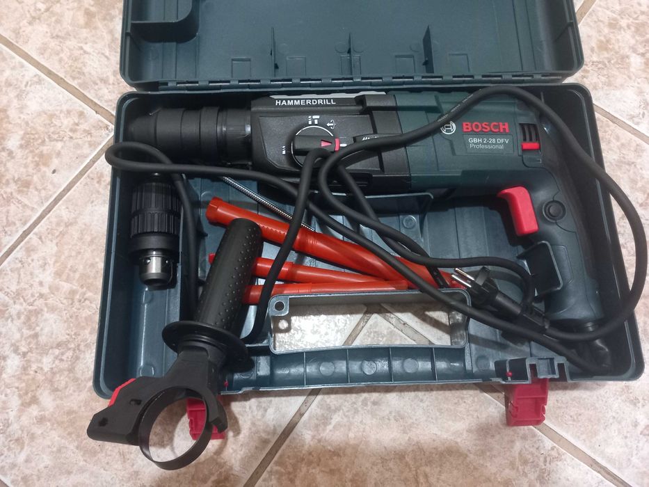 Перфоратор BOSCH GBH 2-28,