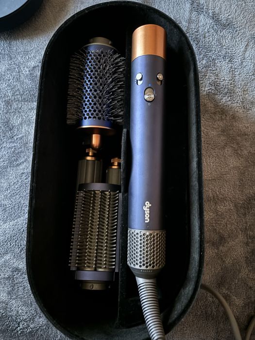 Vand Dyson airwrap complete volumise long