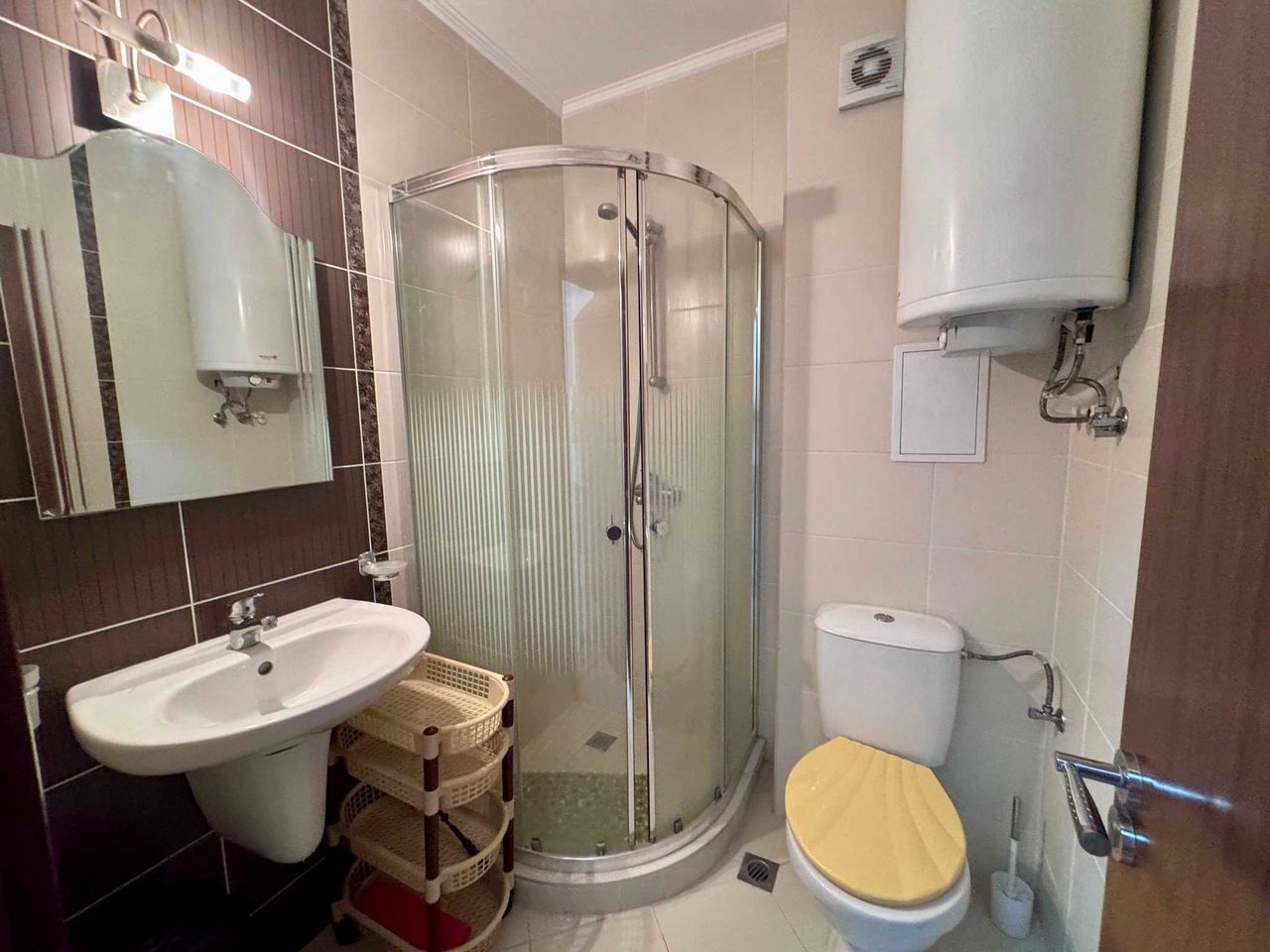 Продава се Едностаен апартамент в к.к. Слънчев бряг - 35 кв.м за 1643 €/кв.м - Снимка #6