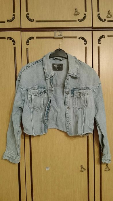 Късо дънково яке