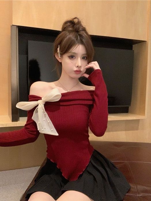 Новая кофточка с открытыми плечами