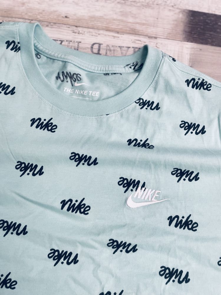 Nike летен екип