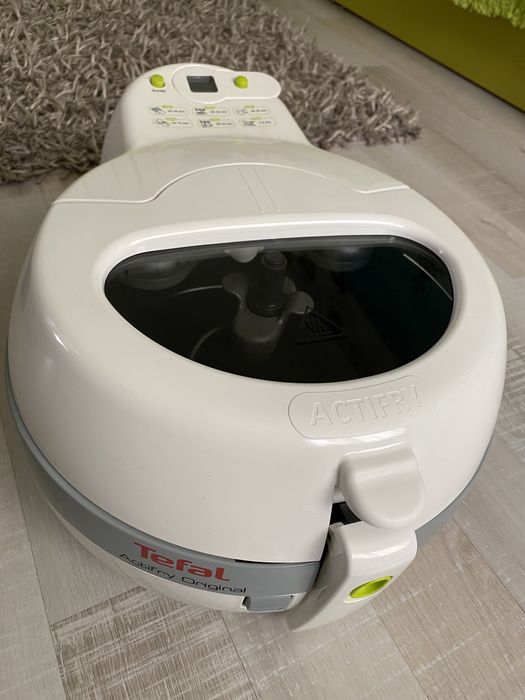 Еърфраер Tefal actifry