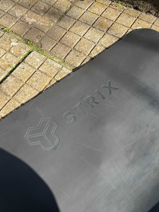 Постелка за тренировки Strix