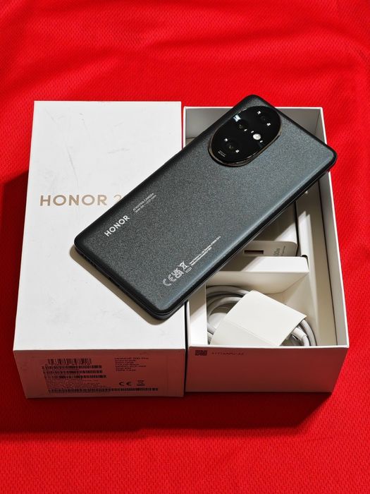 Honor 200 Pro 512 gb Ram 12 5G полный комплект