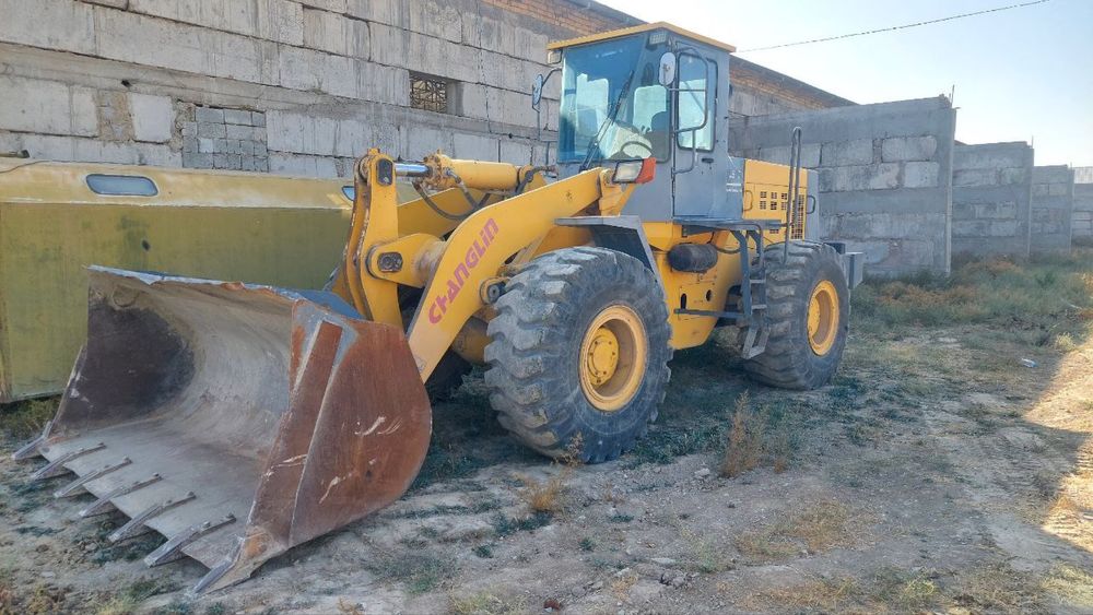 XMG Changlin Погрузчик 3.2 кубалик сотилади