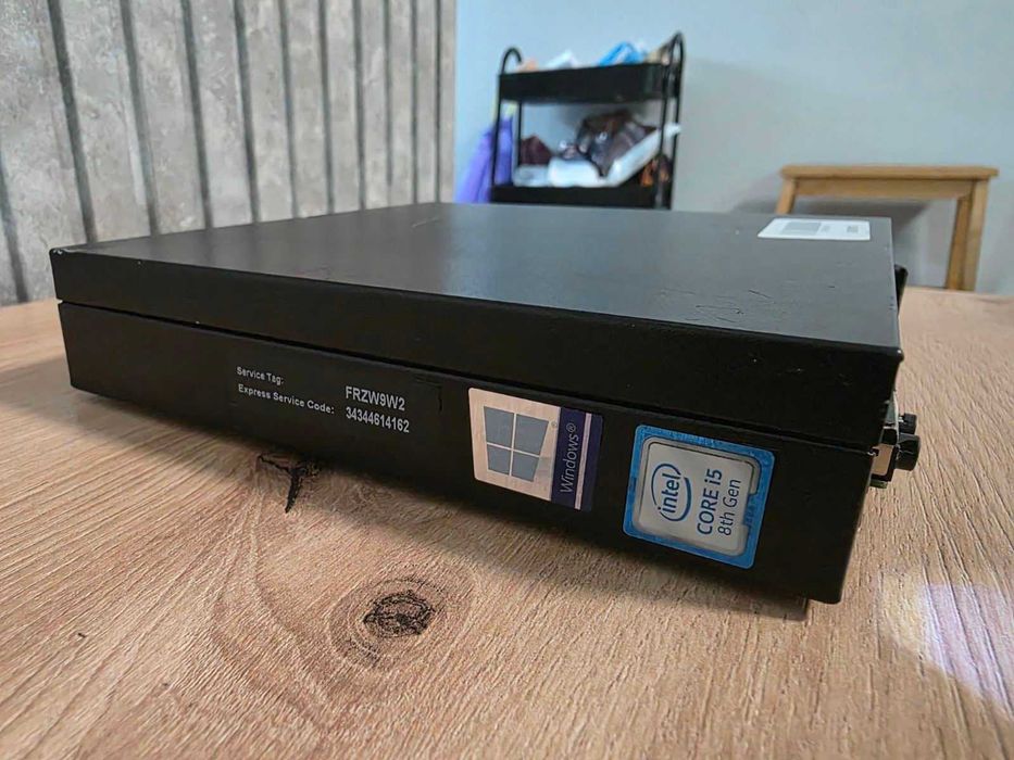 Мини компютър Dell  D10U i5-8500T 2.10GHz 8GB RAM 120GB SSD
