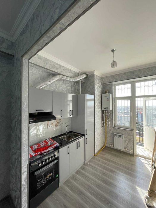 Sergeli choshtepa metro bekati yonida joylashgan